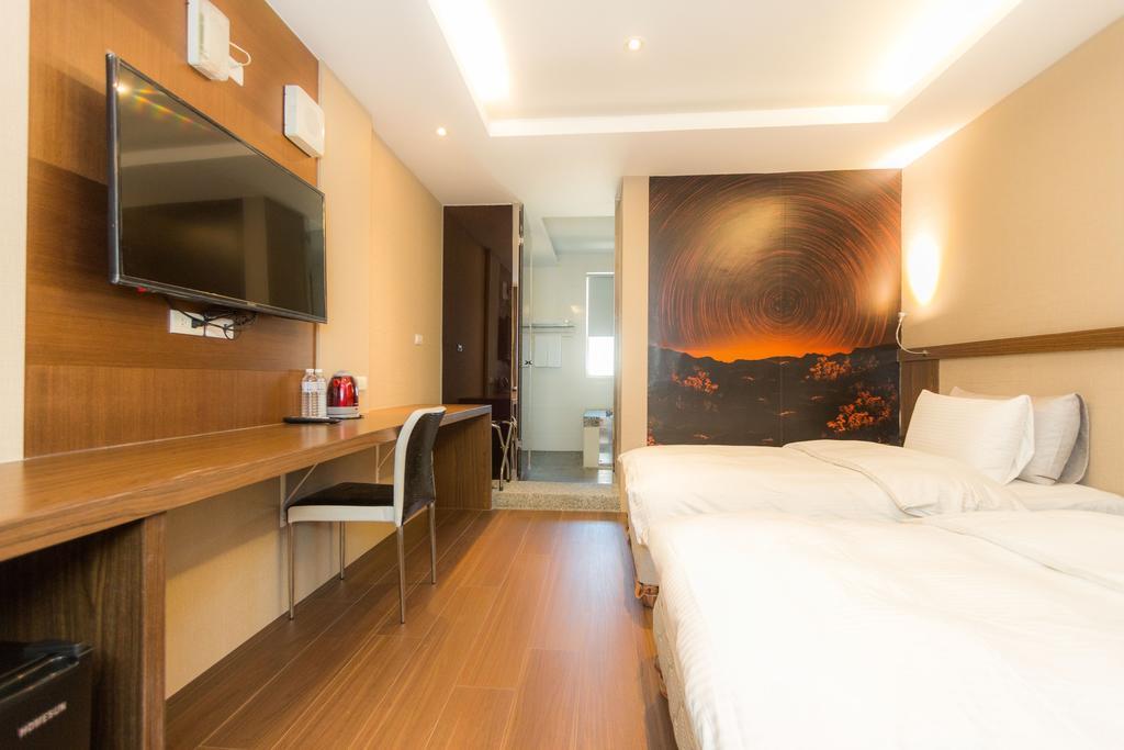 Yuhao Hotel - Hsinchu Branch Extérieur photo